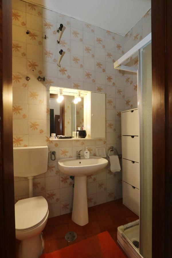 Bari Suite Apartment Barone 12 Free Parking ภายนอก รูปภาพ